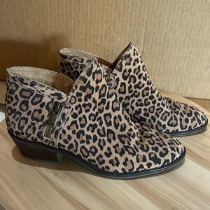 Lucky brand suede booties